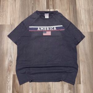 Genuine Sonoma America Flag shirt • Size L